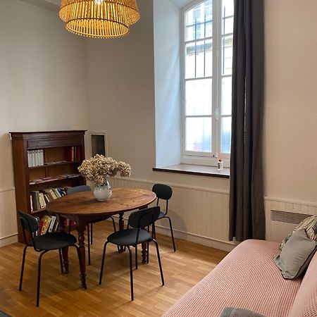 Grand Studio Style Bordelais Dans Le Triangle D'Or Bordeaux Buitenkant foto